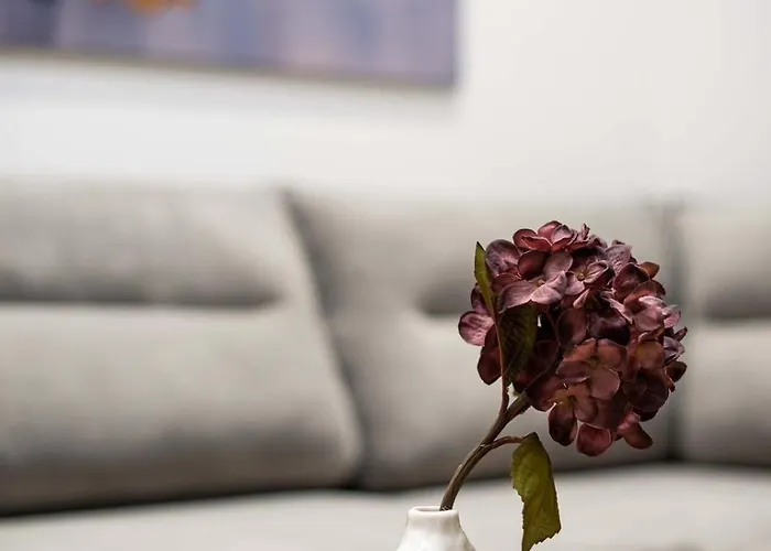 - Skanderbeg Square View Apartmán *